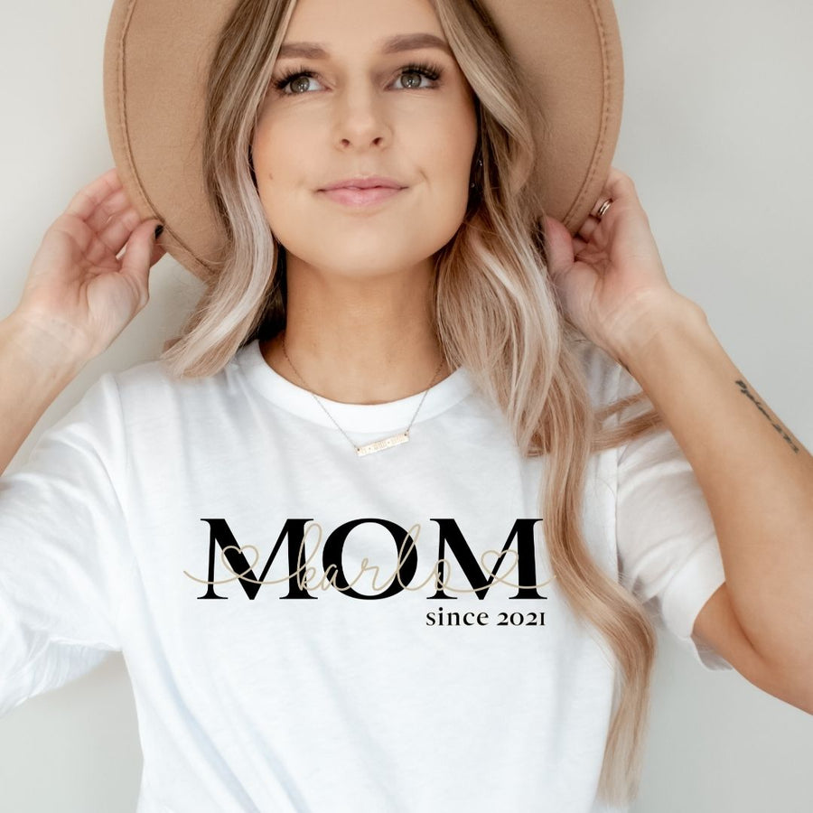 Mom since Personalisiert Damen T-Shirt